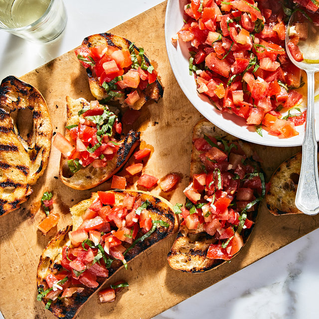 Authentic Italian Bruschetta Recipe: The Perfect 10-Minute Appetizer You’ll Make Again and&nbsp;Again